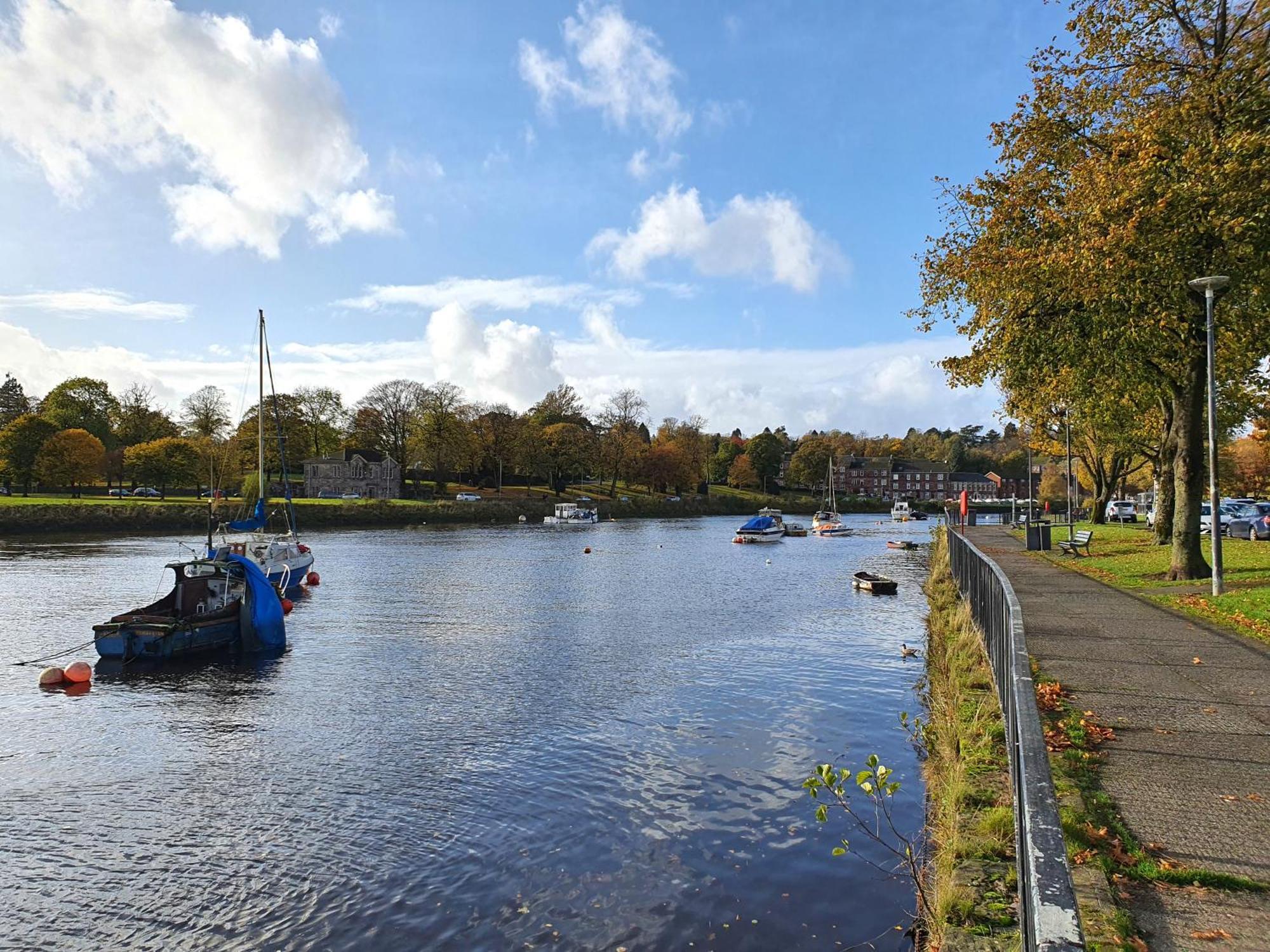 Dumbarton Hillview Leilighet Eksteriør bilde